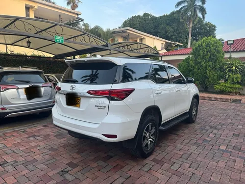 Toyota Fortuner 2.7l