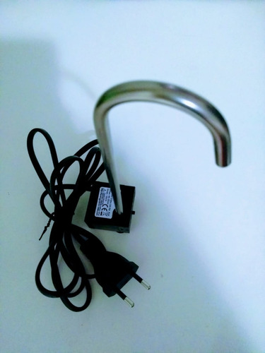 Bebedouro Gato, Fonte Gato Bivolt Bica Inox.