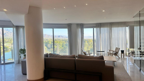 Cocucci Inmobiliaria Vende Excelente Penthouse En Grand Boulogne Residences