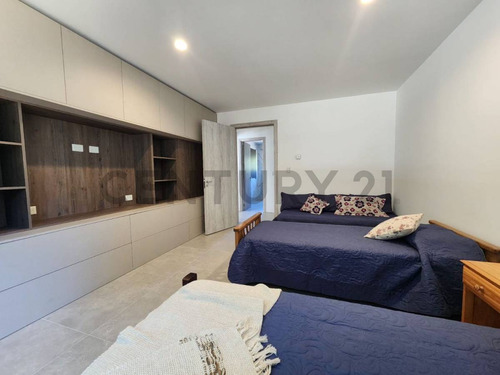Casa En Venta - Bariloche- Club De Campo Dos Valles
