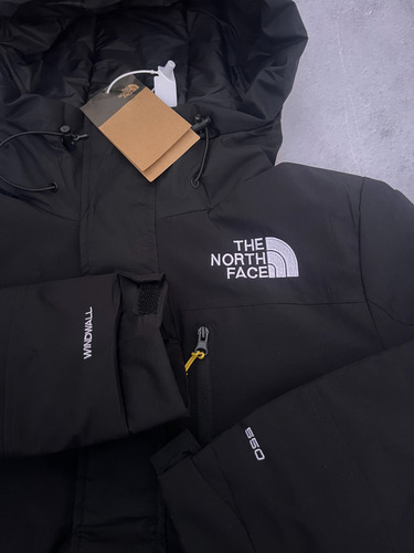 Campera The North Face 550 Windwall