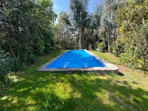 Condominio Camino De La Villa / Jardin La Dehesa
