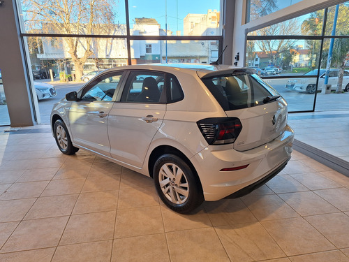 Volkswagen Polo Confortline 170Tsi AT