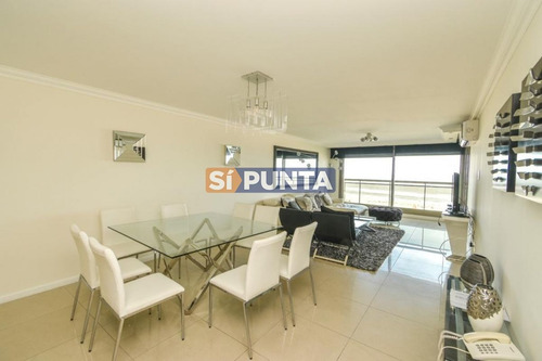 Imagen 5 de 24 de Apartamento En Brava, 3 Dormitorios *