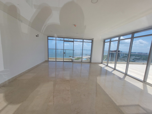 Imagen 14 de 15 de Apartamento En Venta Crespo - Cartagena