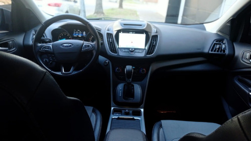 Imagen 7 de 12 de Ford Kuga 2.0 Sel