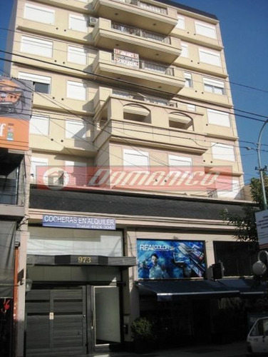 Departamento En Venta En Castelar Norte