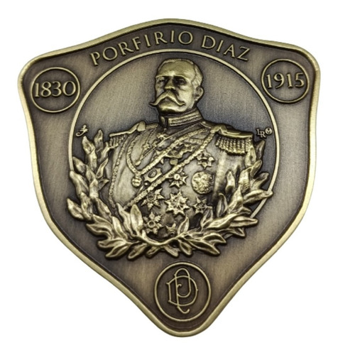 Medalla Triangular Alusiva A Porfirio Díaz Edición Limitada