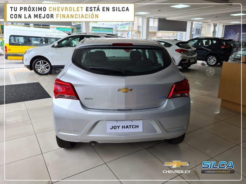 Imagen 5 de 11 de Chevrolet Joy 2023 Gris Plata 0km