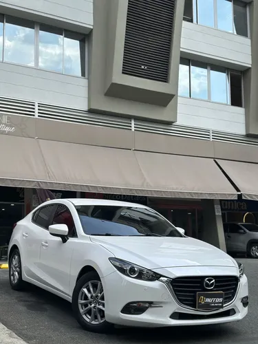 Mazda 3 2.0 Touring At