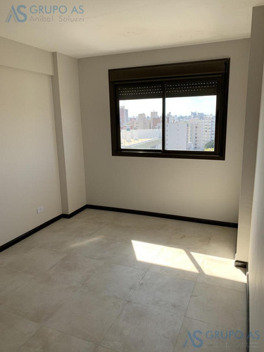 Imagen 9 de 30 de Edificio Silene I - Piso 12 Con Balcon De Invierno