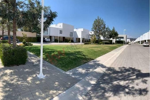 Imagen 1 de 5 de Venta De Casas En Altos De Juriquilla, Querétaro