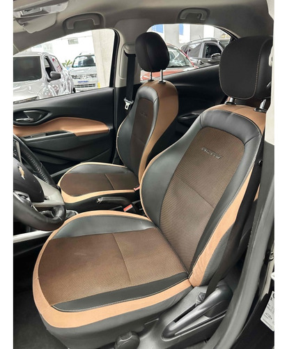 Chevrolet Onix 1.4 MPFI ACTIV 8V FLEX 4P MANUAL