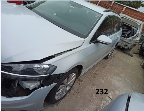 Volkswagen Golf 2018 Unidad Dada De Baja