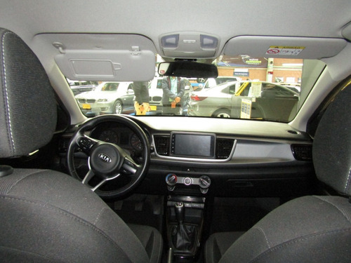 Kia Rio Vibrant Mt 1400cc