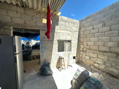 Edificio Para Remodelar! Col. 1o De Mayo | Pto. Vallarta Excelente Inversión!! 2 Departamentos, Con Opción A Un Tercero. Excelente Ubicación!