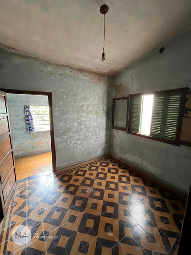 Casa 4 Dormitorios - Bv. Rondeau 4100 - Rosario | Venta