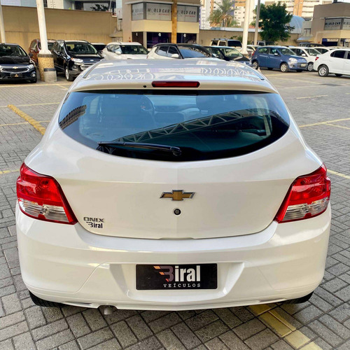 Chevrolet Onix 1.0 Mpfi Joy 8v Flex 4p Manual
