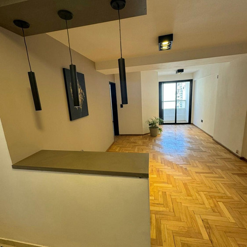 Departamento En Nueva Córdoba 1 Dormitorio Remodelado 100% Con Balcon