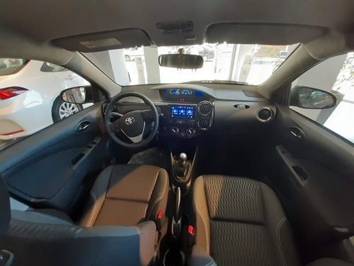Nuevo Toyota Etios 2021 Xls Manual 5 Puertas - J