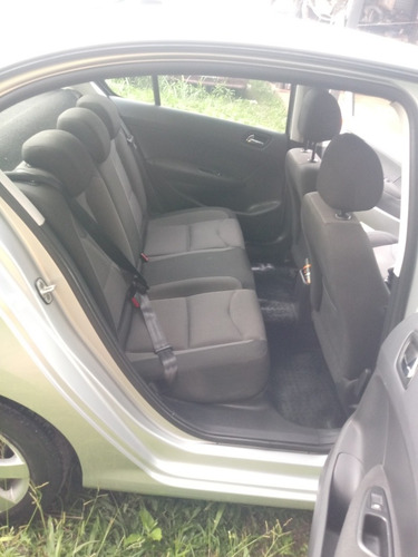 Peugeot 408 1.6 Allure Hdi Nav 115cv 2014