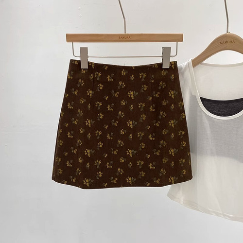 Minifalda En Forma De A De Pana Con Estampado Floral, Otoño/