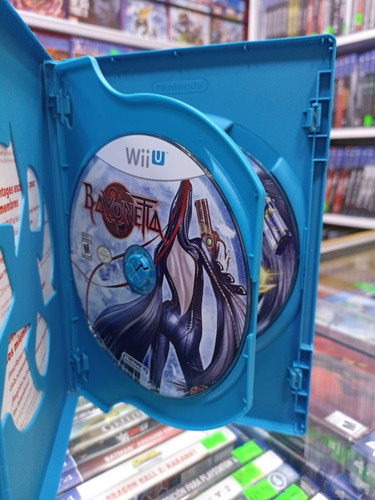 Imagen 2 de 3 de Bayonetta 1 - 2 Nintendo Wii U Físico / Usado