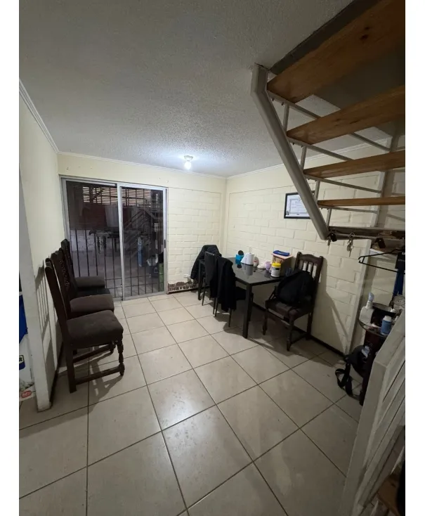 Imagen 4 de 17 de Amplia Casa 2 Pisos , 3 Dormitorios , 2 Baños , Living Comed