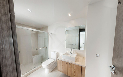 Departamento En Renta En Bosque Real