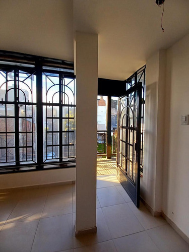 Imagen 3 de 11 de Departamento 2 Dormitorios Barrio Sur