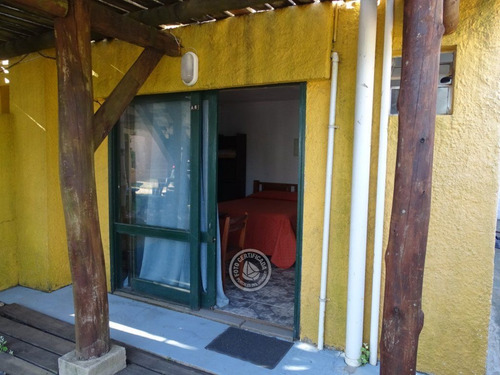 Imagen 3 de 10 de La Casa Del Caminante - Planta Baja En Aguas Dulces
