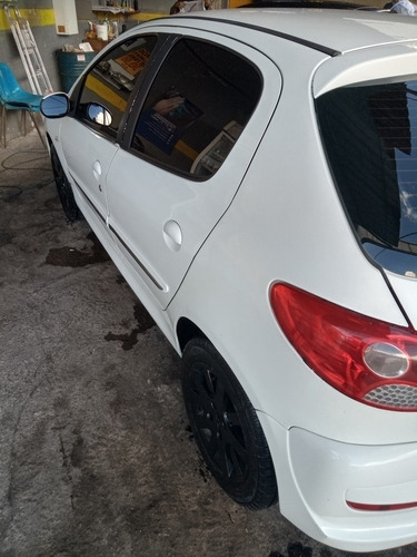 Peugeot 207 2013 1.4 Xr Sport Flex 5p