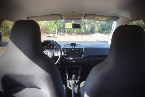 Imagem 10 de 13 de Volkswagen Up 1.0 170 Tsi Total Flex Xtreme 4p Manual