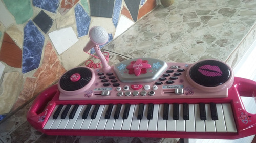 Imagen 2 de 2 de Piano De Juguete Barbie