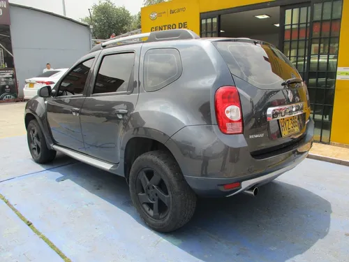 Renault Duster DYNAMIQUE 4X2 2000CC AT AA