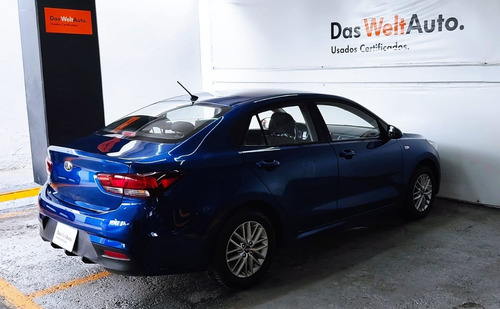 Imagen 4 de 12 de Kia Rio