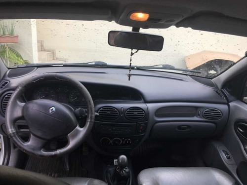 Renault Megane 1.6 Rt 5p 2001