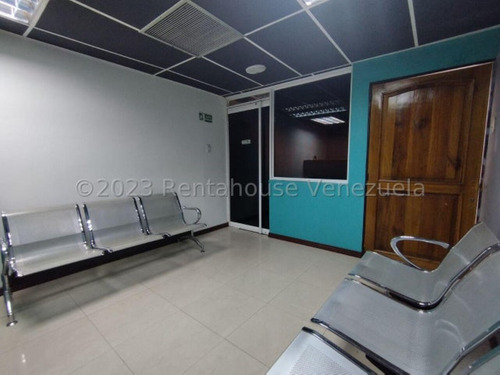 Milagros Inmuebles Oficina Alquiler Barquisimeto Lara Zona Centro Economica Comercial Economico Código Inmobiliaria Rent-a-house 25-3370