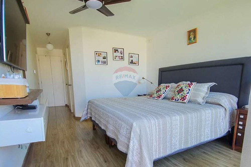 Oportunidad!! EquiPadísima Casa Familiar 5d/4b