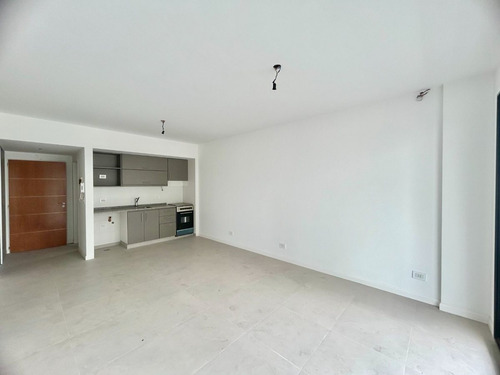 Venta Monoambiente A Estrenar Caseros Centro