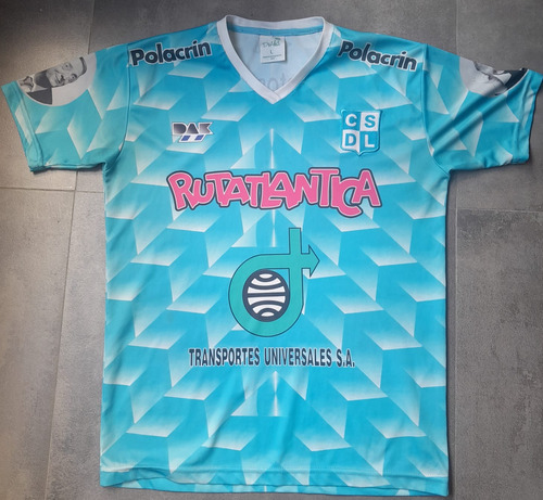 Camiseta Liniers Titular 2016/17 Foto Kirchner En Las Mangas