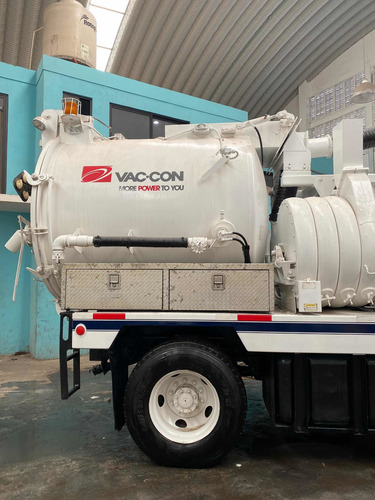 Imagen 9 de 12 de Vactor International