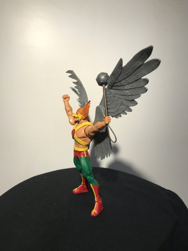 Gavião Negro Hawkman Dc Collectibles Art Scale 1/10 (Usado)