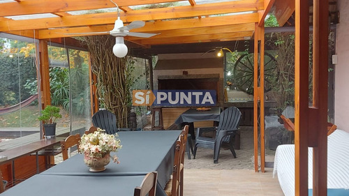 Imagen 12 de 13 de Casa En Venta - Jardínes De Córdoba