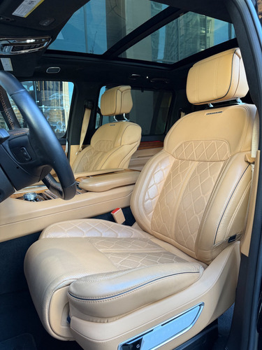 Jeep Grand Wagoneer L 6.4 V8 4X4 At
