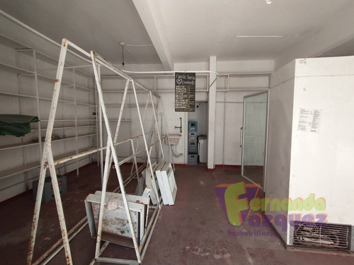 Dos Locales Céntricos En San Bernardo Financia