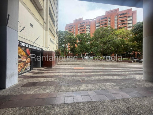 Agp Local Comercial En Alquiler En Los Dos Caminos, Ubicado Edificio Centro Parque Boyacá 25-23018 Ys