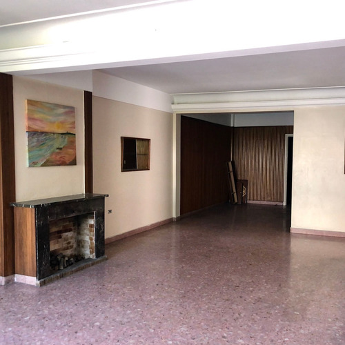 Imagen 29 de 30 de Casa Venta Barracas En Block Garaje Jardín Terraza
