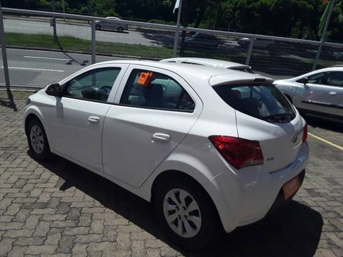 Chevrolet Onix 1.0 Mpfi Lt 8v Flex 4p Manual