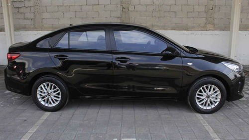 Imagen 6 de 15 de Kia Kia Rio Sedan 2020 4p Lx, 1.6 L Mpi Ta6, Ve, Ba, Bl, Ra